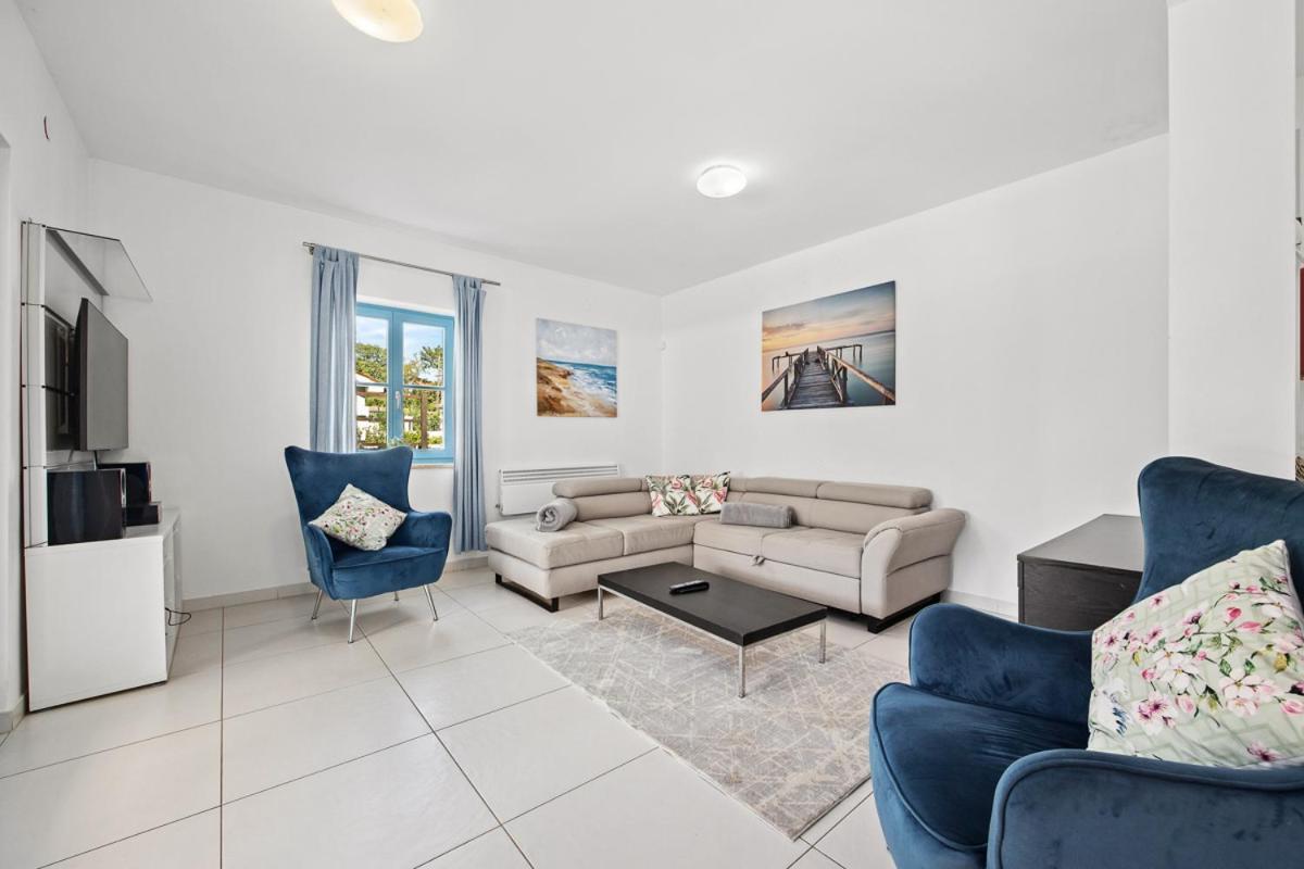 Villas Adagio Rojnići Buitenkant foto