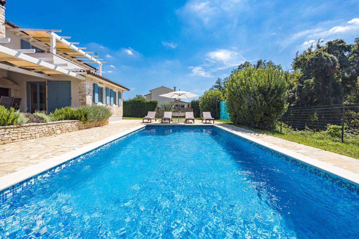 Villas Adagio Rojnići Buitenkant foto